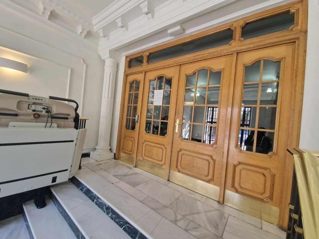 Menendez Pelayo, Loft Junto Al Retiro Apartment Madrid Bagian luar foto