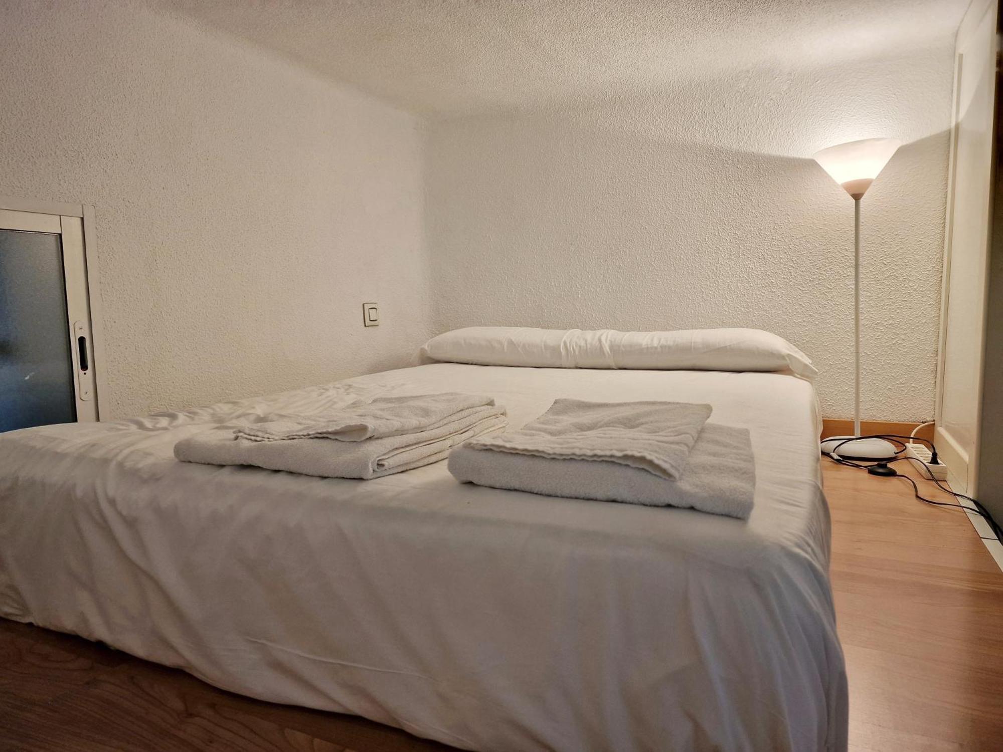 Menendez Pelayo, Loft Junto Al Retiro Apartment Madrid Bagian luar foto